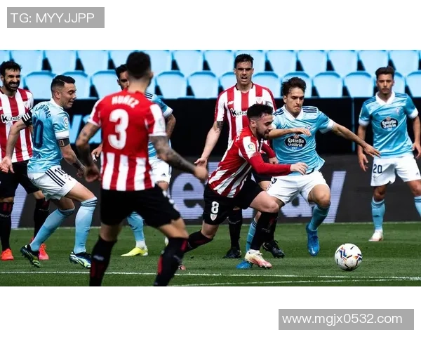 足球比赛精彩回顾：以比分为核心分析各队表现与赛果走势